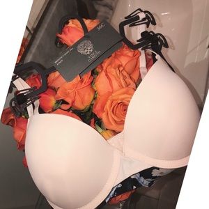 Vince Camuto Bras // Set of 2